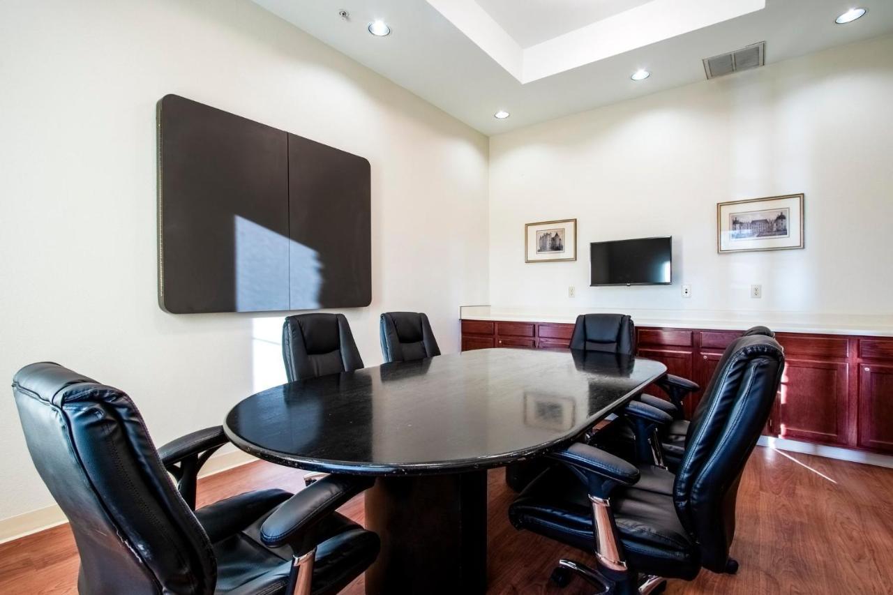 Hometowne Studios By Red Roof Phoenix - Black Canyon Highway מראה חיצוני תמונה